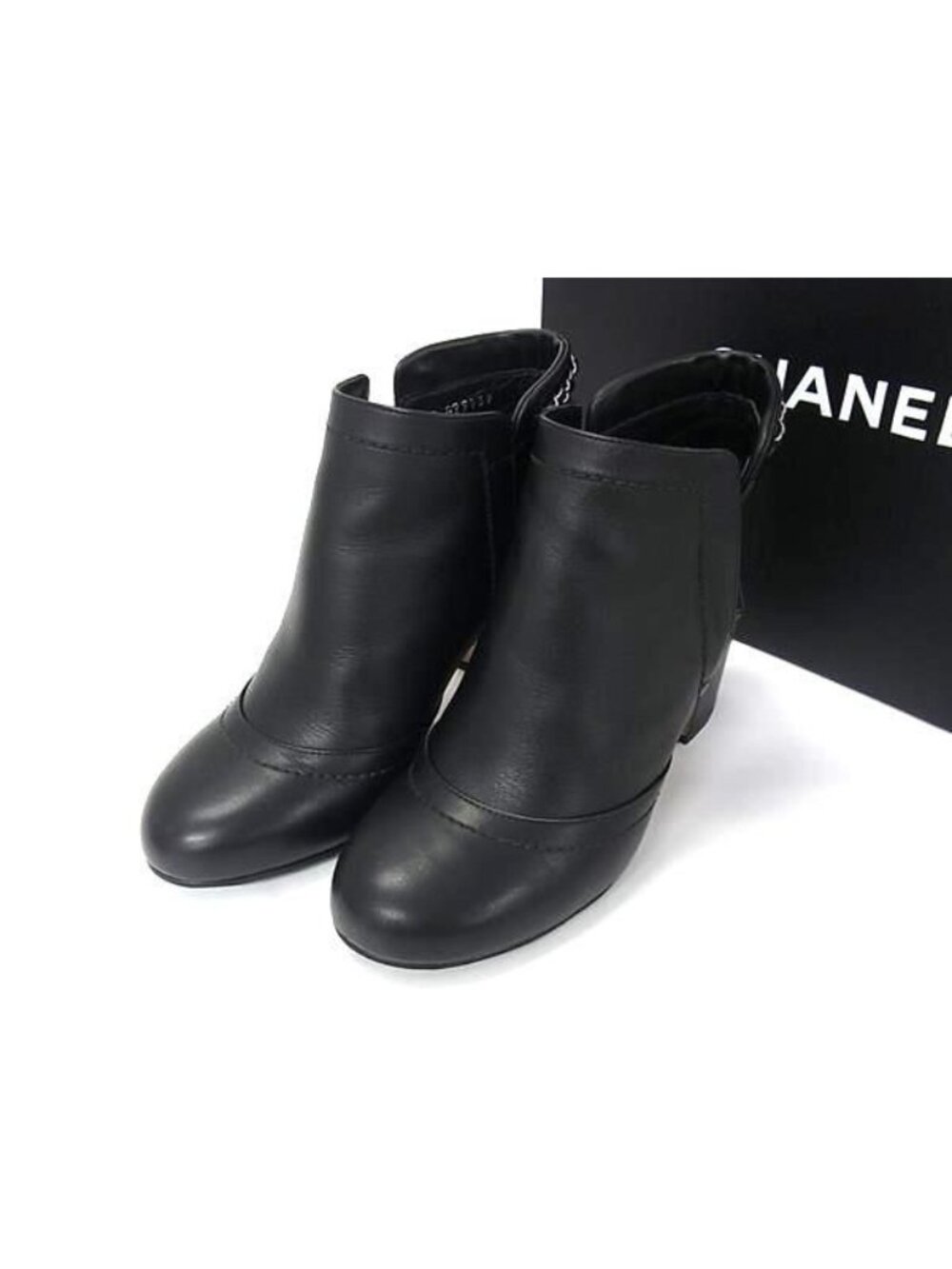Chanel CC Logo Leather Chain Short Boots 36.5) Shoes Black